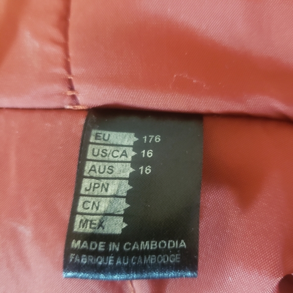 ONEILL Winter Jacket - Picture 7 of 7